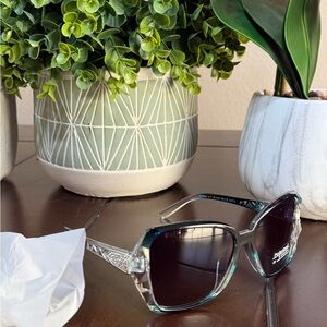 Oversized Woman’s sunglasses NWT ‘bluish clear